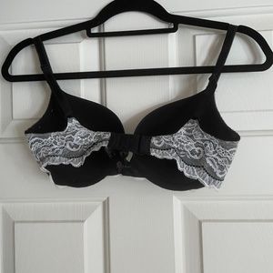 VS Dream Angels Push Up Pigeonnant Bra